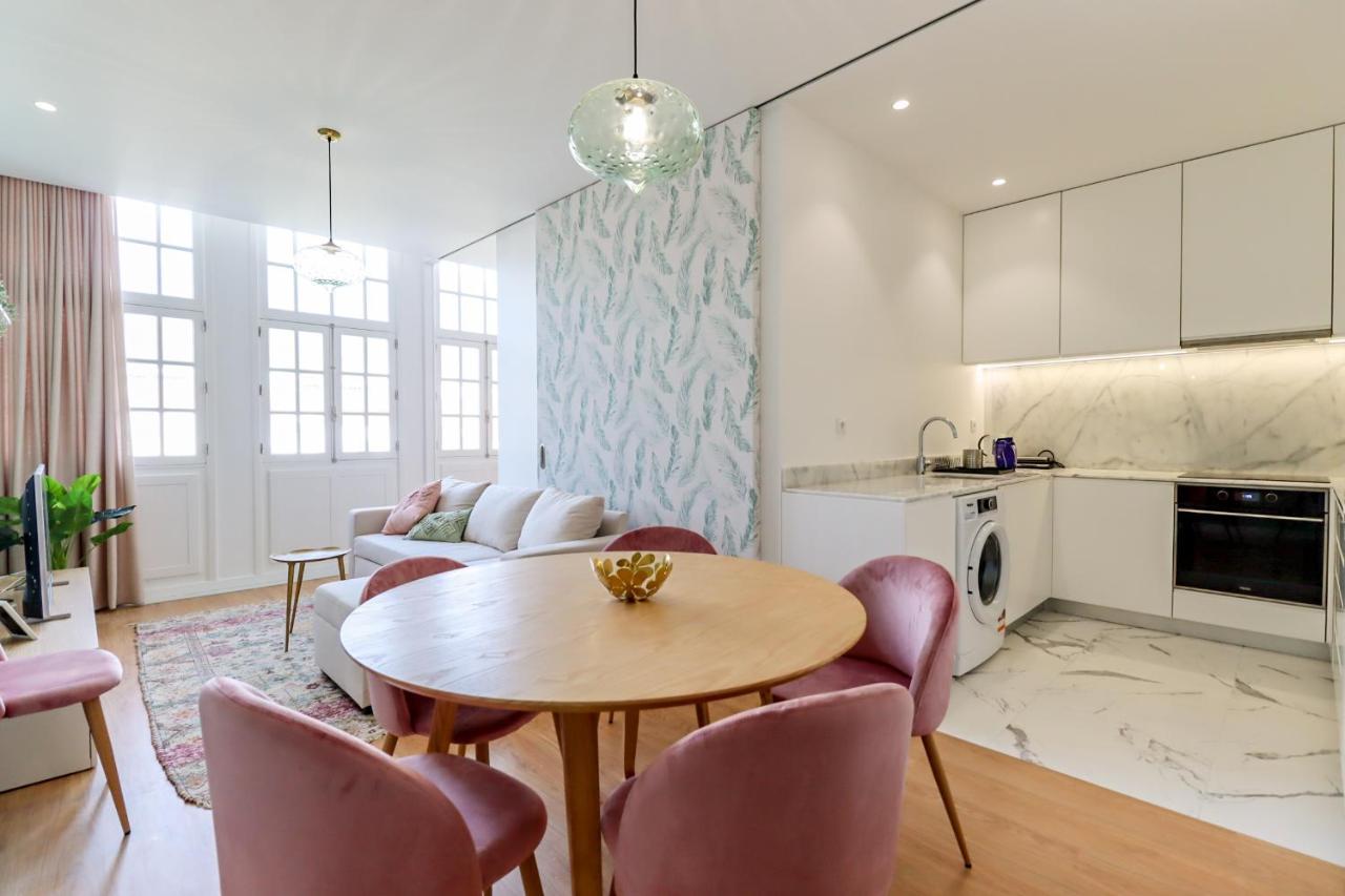 Santa Luzia Views - Modern City Centre Apartment With Iconic Views Viana do Castelo Exterior photo