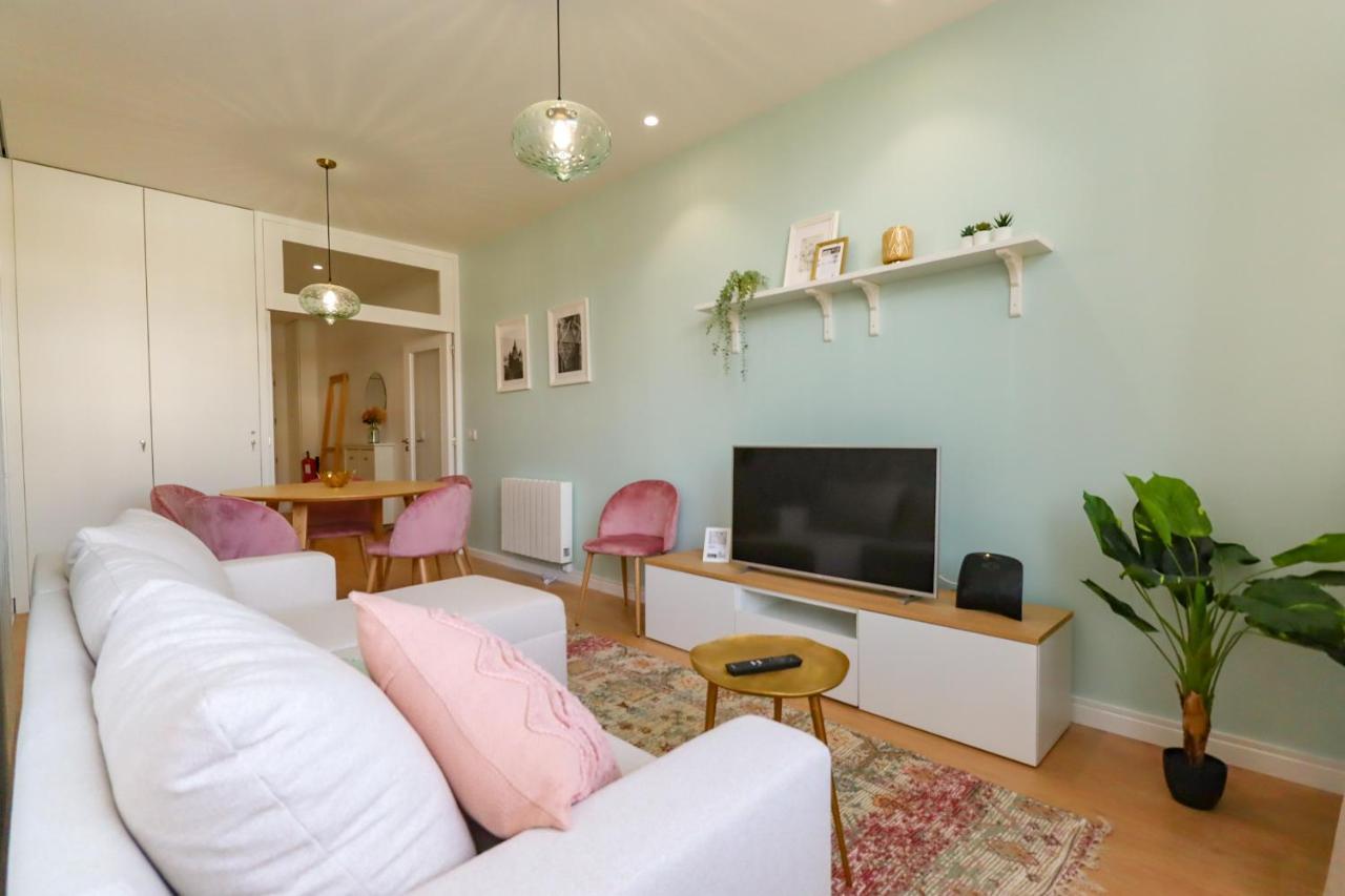 Santa Luzia Views - Modern City Centre Apartment With Iconic Views Viana do Castelo Exterior photo