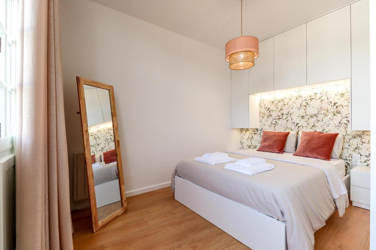 Santa Luzia Views - Modern City Centre Apartment With Iconic Views Viana do Castelo Exterior photo