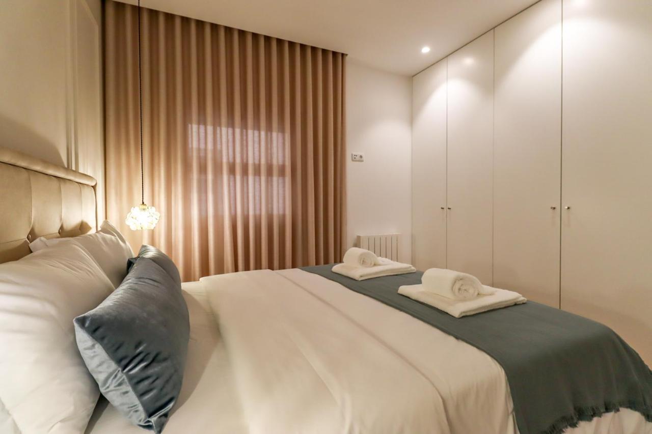 Santa Luzia Views - Modern City Centre Apartment With Iconic Views Viana do Castelo Exterior photo